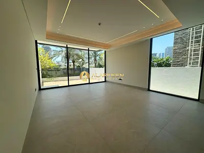 5BR+Maid | Spacious Layout | Park View