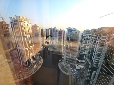 Lake View l High Floor l Beside Metro