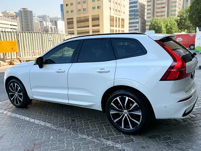 2023 Volvo XC60 photo 3