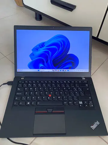 Lenovo ThinkPad T-series 460s laptop - Windows 11 pro , good condition