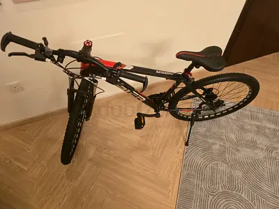 Mountain bike for teens and adults