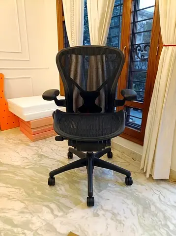 Hermanmiller aeron office chair for sale