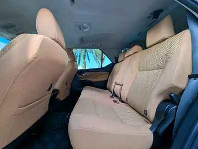 2016 Toyota FORTUNER photo 8
