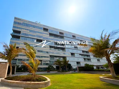 Vacant|Elegant 2BR+Store|High-Floor|Sea Views