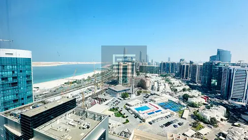 CITY AND SEA VIEW | HIGHEST FLOOR | MASIVE LAYOUT