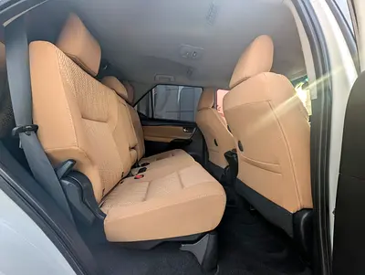 2023 Toyota FORTUNER photo 8