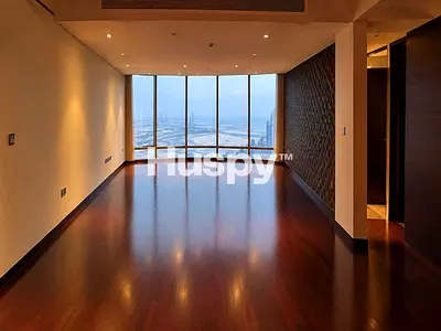High Floor | Vacant | Fountain Views
