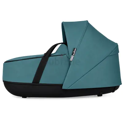 Babyzen yoyo bassinet  teal color