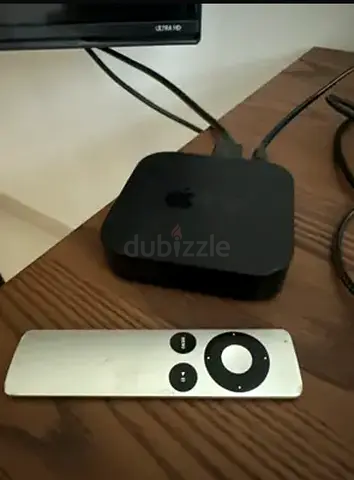 Apple TV Streaming Device with remote (3rd Generation)