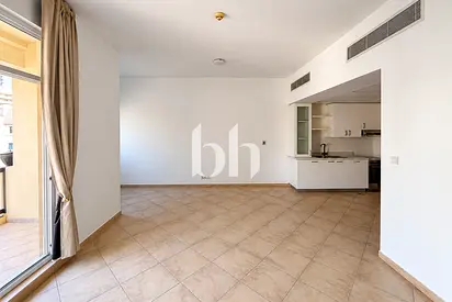 Park View | Upgraged | White Goods | Balcony