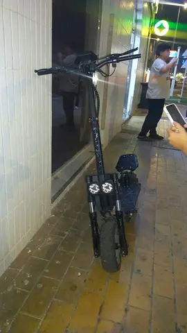 Electric scooter