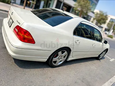 Lexus LS 430 2001 3/4 Ultra American Specs