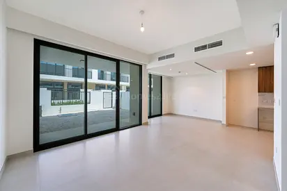 Spacious | Landscaped | Ready to Move