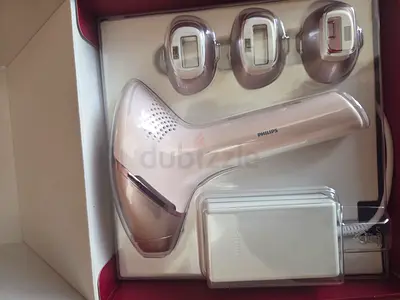 Philips IPL Hair Removal Device with 3 Attachments - 2 times used
