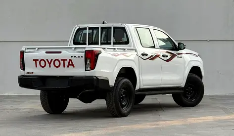 2027 Toyota HILUX — фото 4