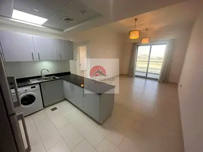 SAMI UNFURNISHED ONE BEDROOM WITH DOBAL BALCONEY ROAD VIEW MONTRELL TOWER