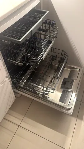 Siemens iq500 Built-in Dishwasher in Good Working Condition