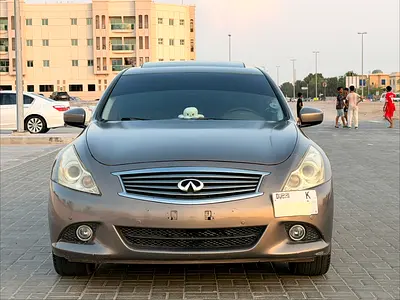 2011 Infiniti G37 photo 2