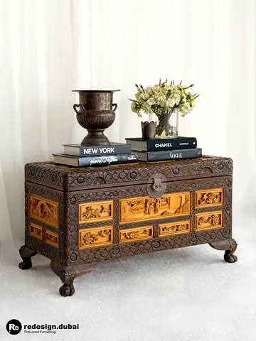TRADITIONAL CHINESE FLORAL & FIGURATIVE HAND CARVED CAMPHOR CHEST