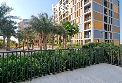 Upgraded 1 BR | Fully Furnished | Huge Balcony