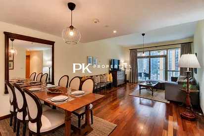 Available Now | Dubai Marina 2BR: Balcony, Pool & Gym!