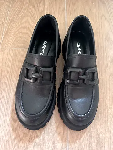 Chunky platform loafers
