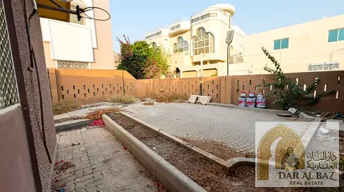 Villa4 Bedroom for Rent in Al Riffa Sharjah Spacious Rooms Split AC Large Hall Majlis Maid Room Gua