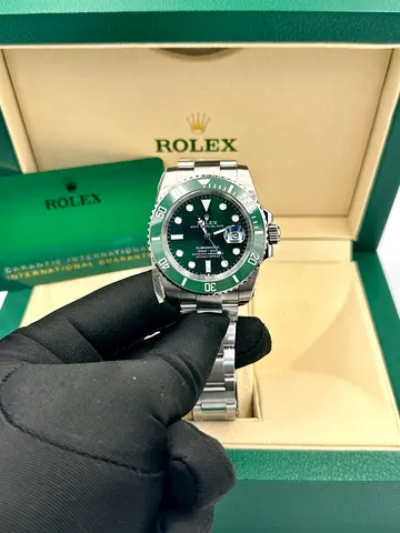Rolex Submariner Date Hulk
