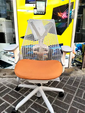 Herman Miller Sayle chair for selling.comfirtable for long time sitting