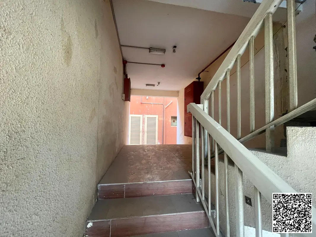 gallery-image