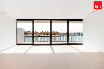 Prime Location Super Luxury Full Canal View