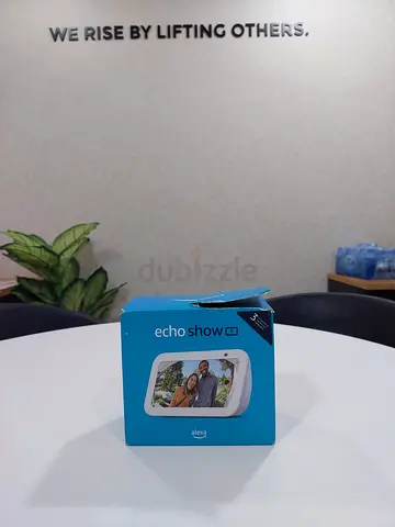Amazon Echo Show 5 (3rd Generation) Smart Display, 5.5" Touch Display with Alexa
