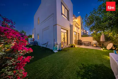 Spacious 4BR _ Maid Corner | Unfurnished
