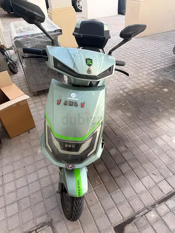 Electric scooter
