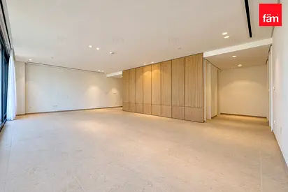 Burj Khalifa View | Spacious | Prime Location