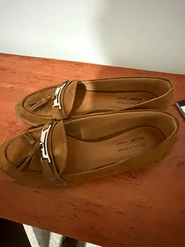 Unused ladies loafer size 37
