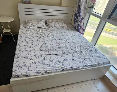 King size bed with Mattress