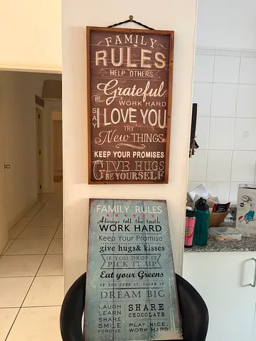 Canvas family pictures