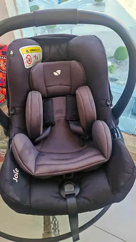 Infant car seat joie