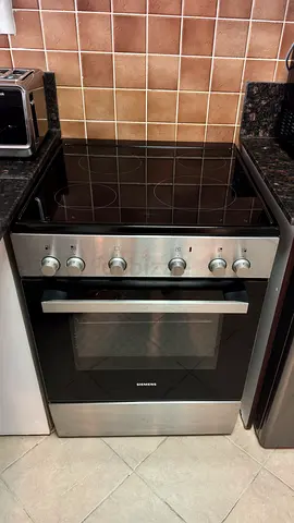 Siemens iQ300 Freestanding Electric Cooker – 60cm