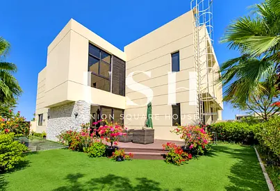 Upgraded Furnished Villa | Mortgage Available