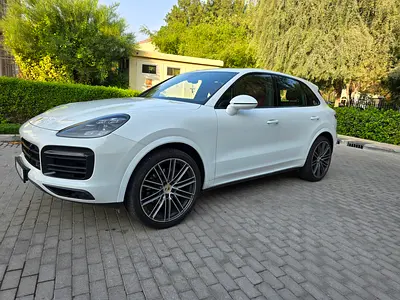 Porsche Cayenne 2019 Standard GCC Specs