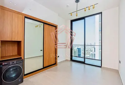 Modern Studio | Open View | Prime Location