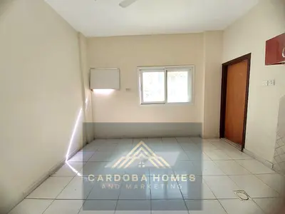 Spacious studio flat available in prime location in Al nabba near to super market end also landfree