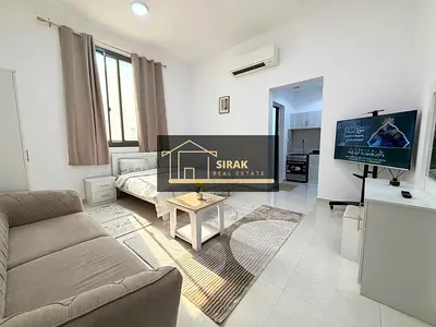 AMAZING DEAL Full Furinshed studio