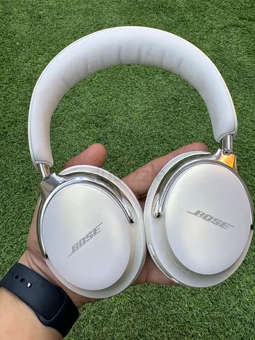 Bose QuietComfort Ultra Headphones (Gen 2) - White smoke