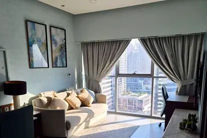 Vacant | Fully Furnished | Mid-Floor