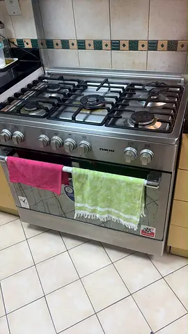 Nikai 90x60cm cooking range with Italian oven and grill