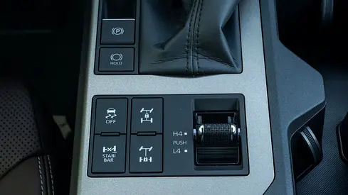 2027 Toyota PRADO — миниатюра 12