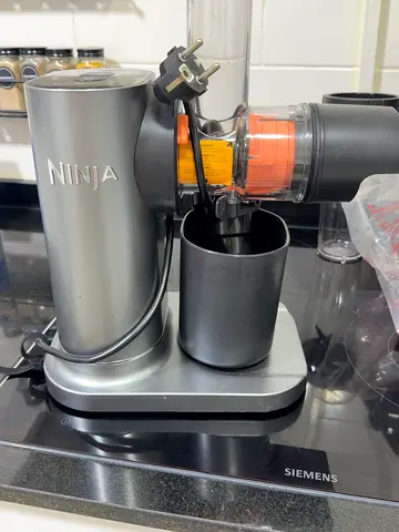 Ninja Cold Press Juicer JC151EU – Excellent Condition
